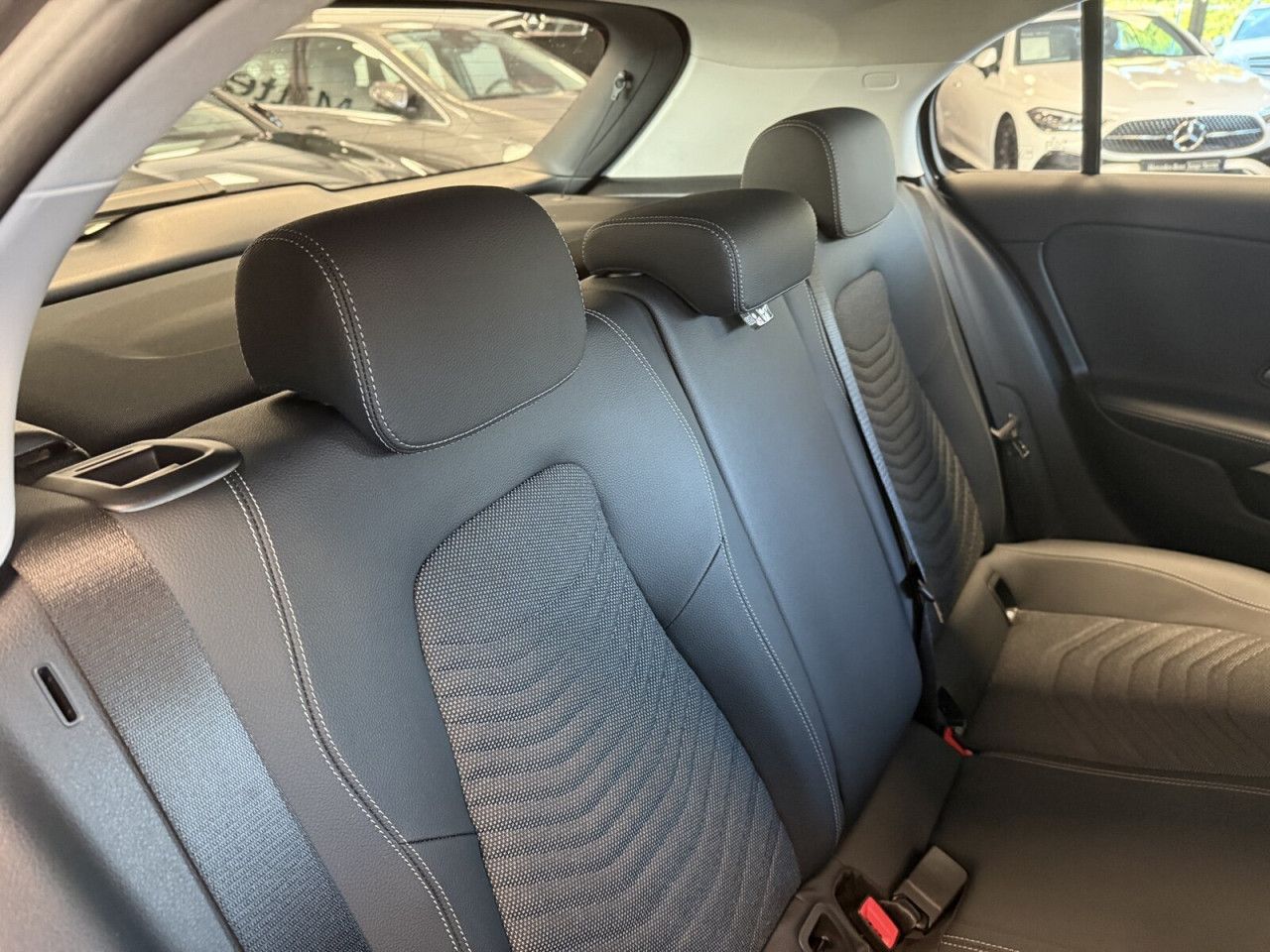 Mercedes-Benz A-Klasse – Bild 8
