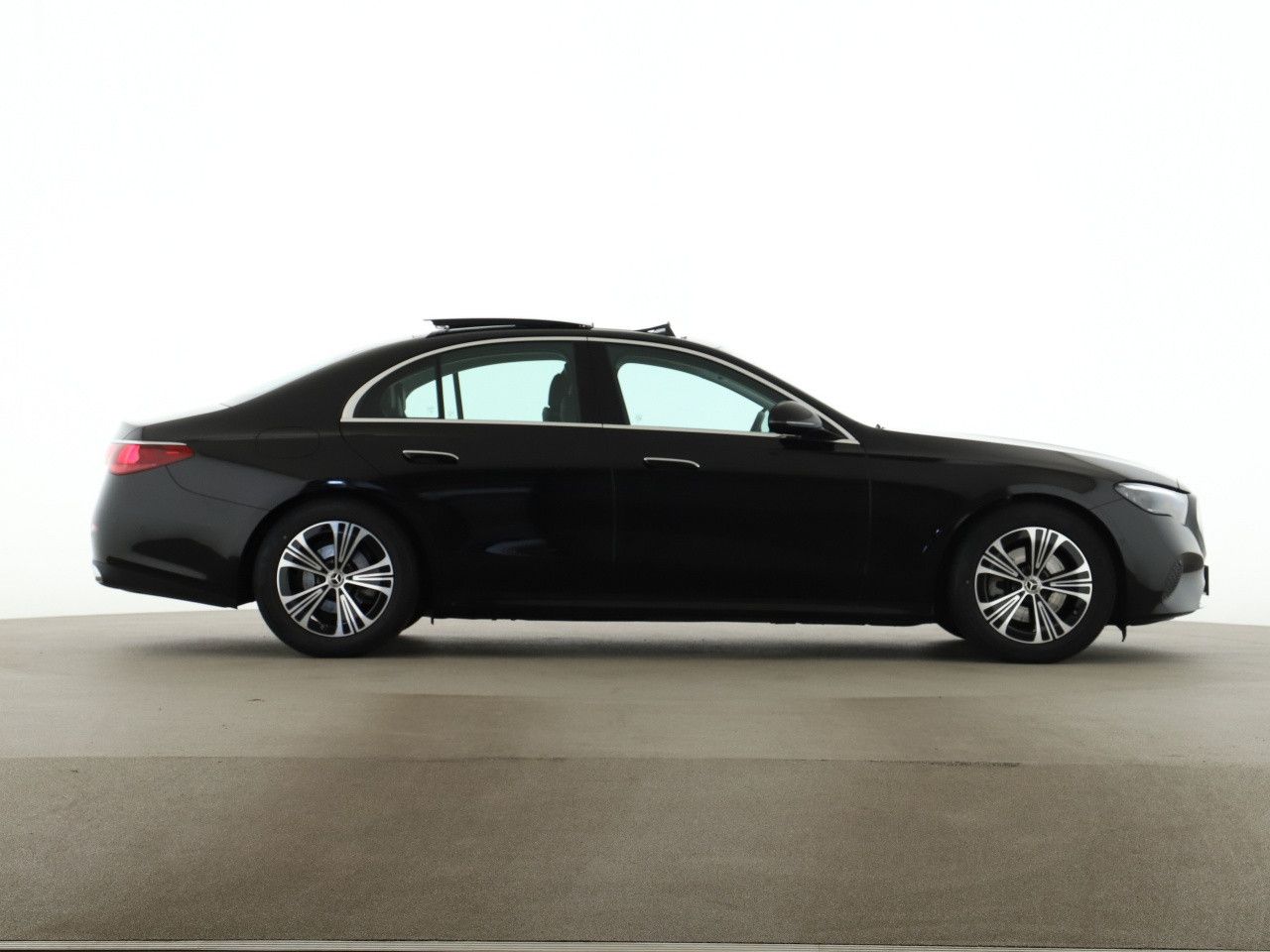 Mercedes-Benz E-Klasse – Bild 7