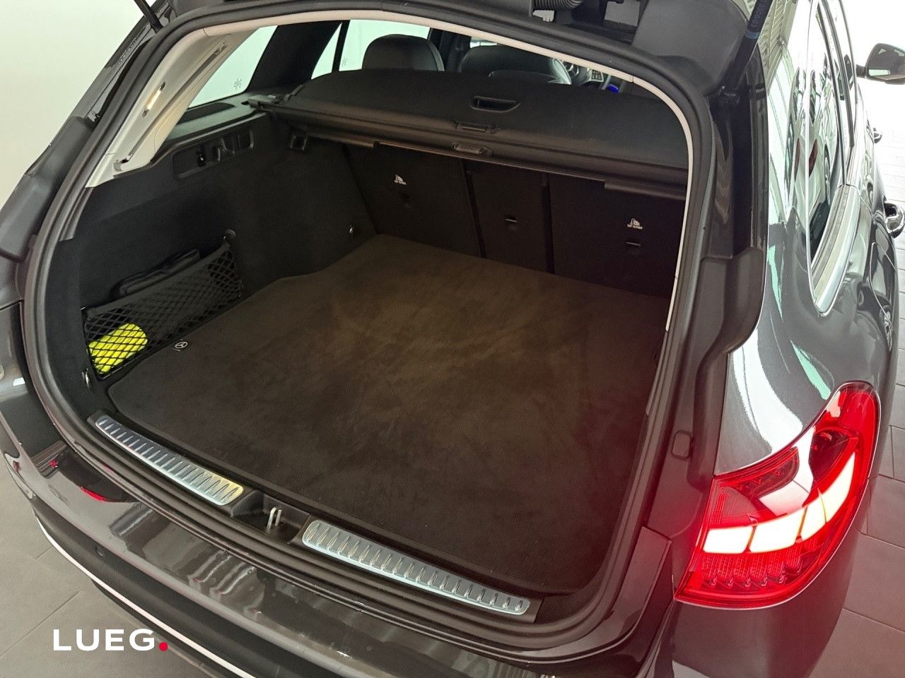 Mercedes-Benz C-Klasse – Bild 15