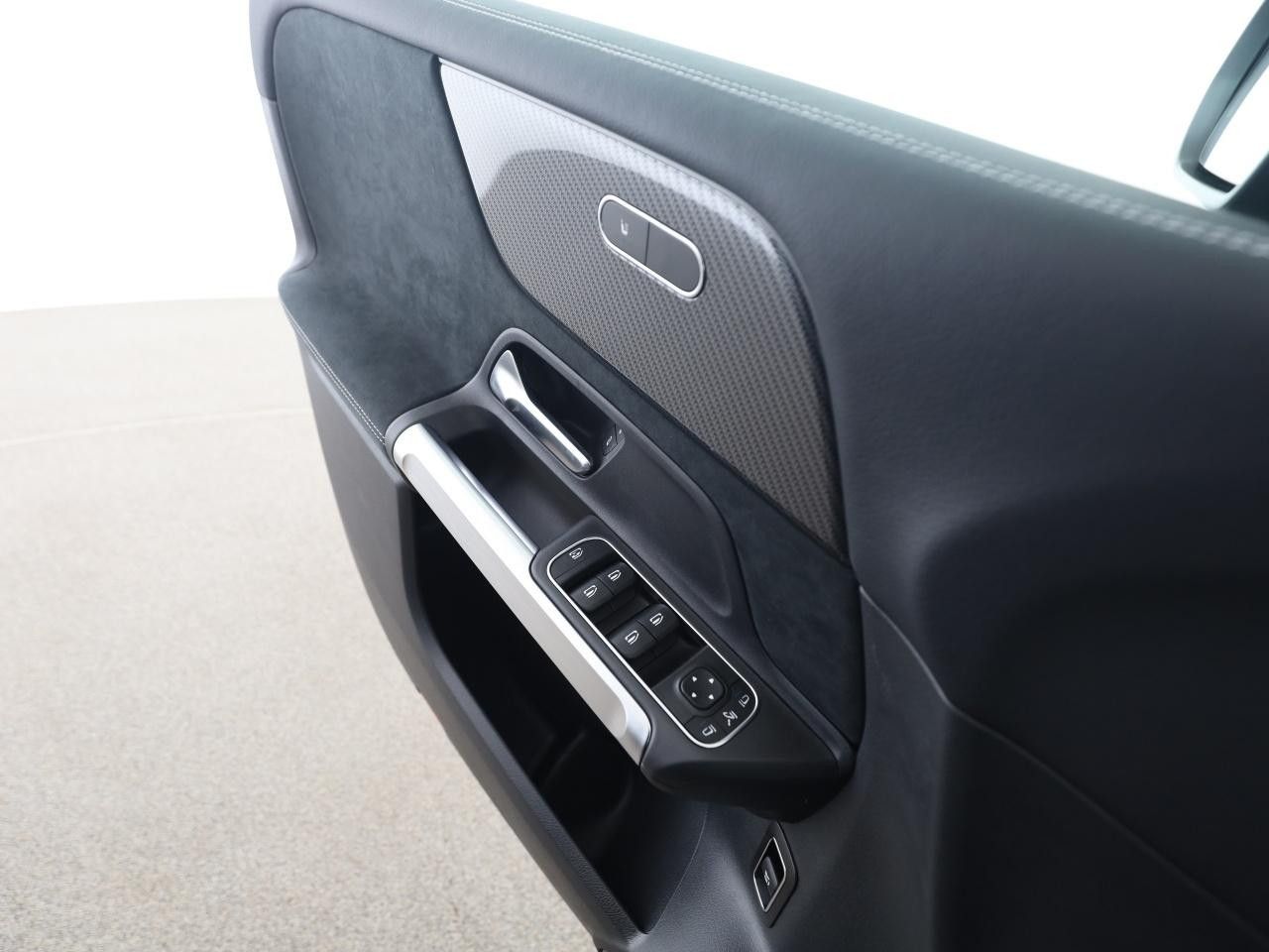 Mercedes-Benz GLB – Bild 13
