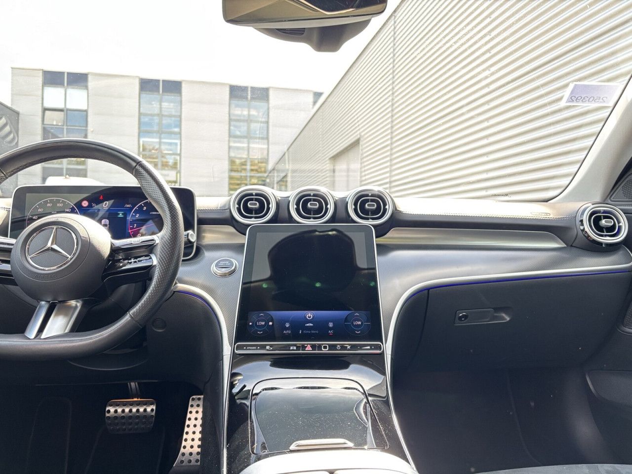 Mercedes-Benz C-Klasse – Bild 15