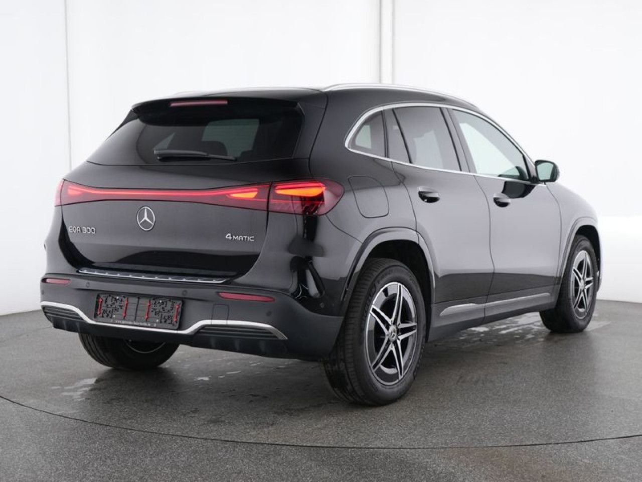 Mercedes-Benz EQA – Bild 2
