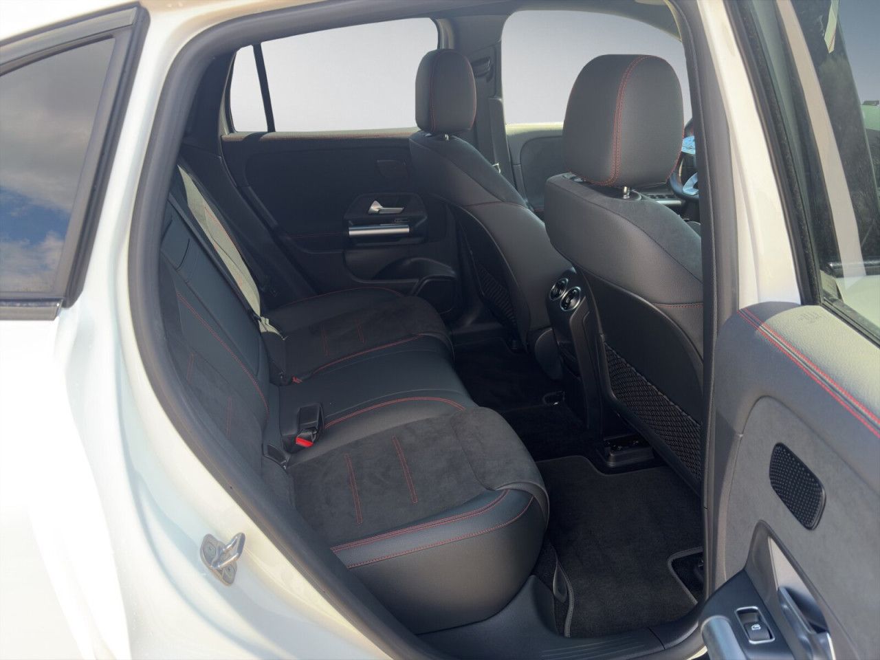 Fahrzeugbild 13 / 22