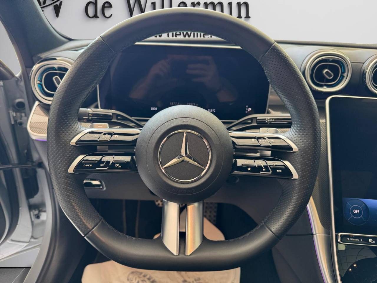 Photo du véhicule 14 / 18
