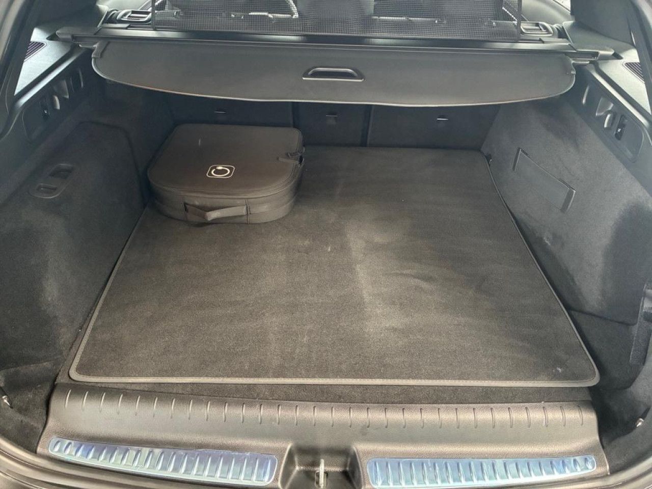 Mercedes-Benz C-Klasse – Bild 9