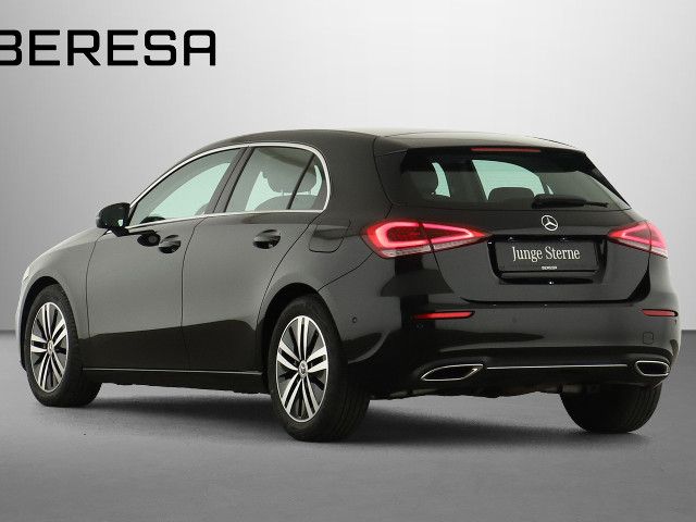 Mercedes-Benz A 220