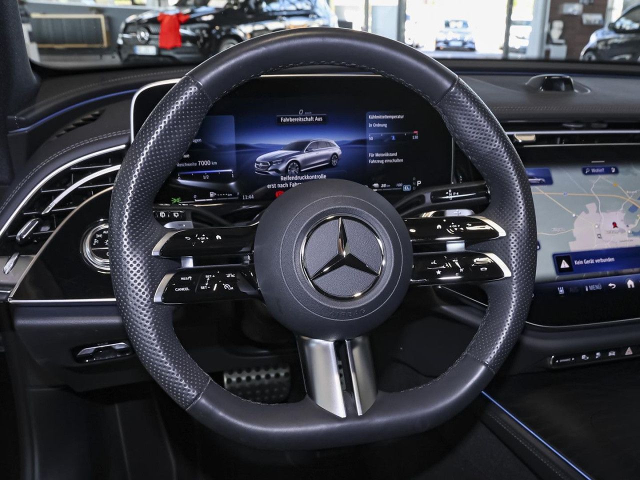 Mercedes-Benz E-Klasse – Bild 13