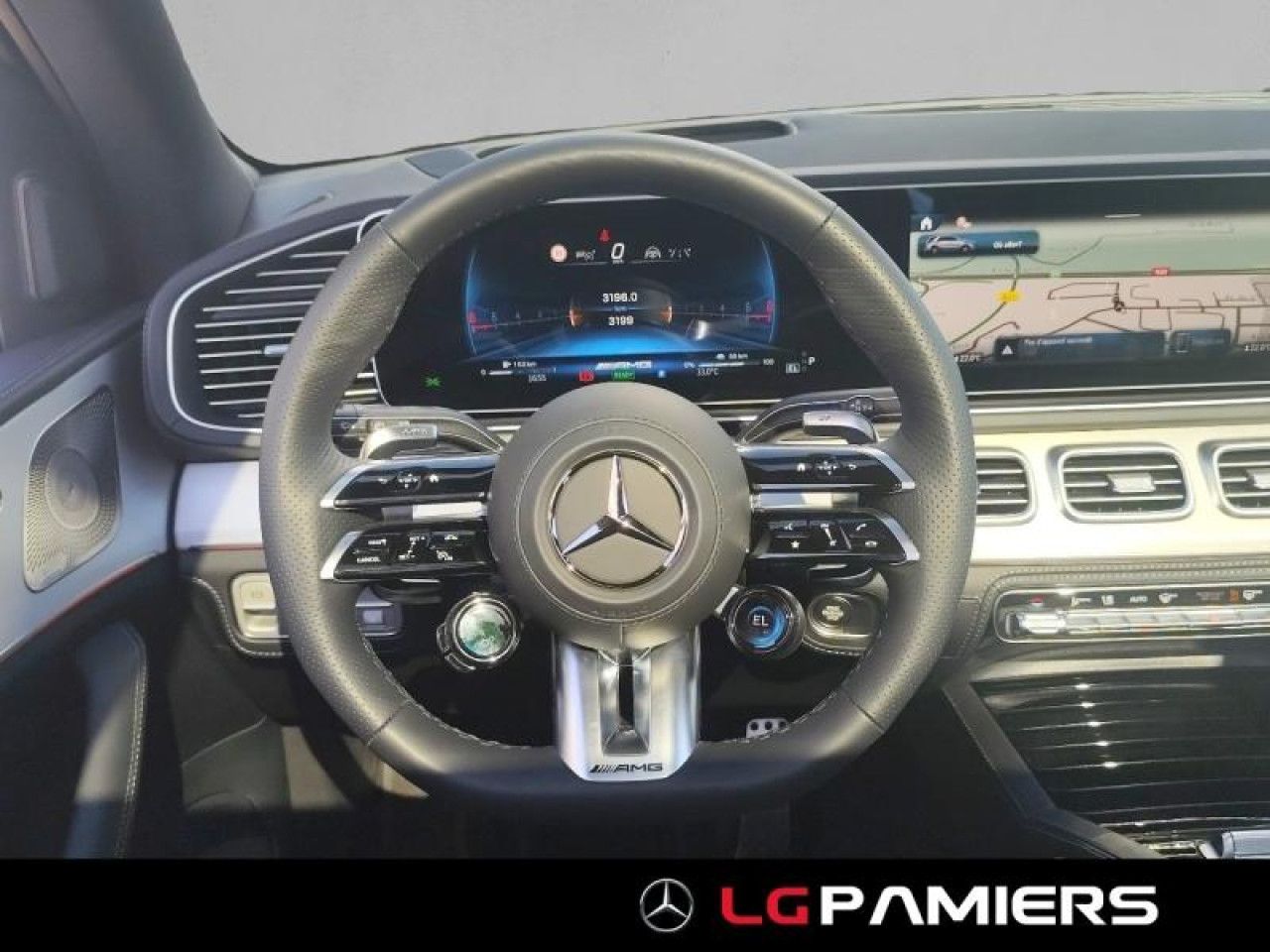 Photo du v&eacute;hicule 14 / 18