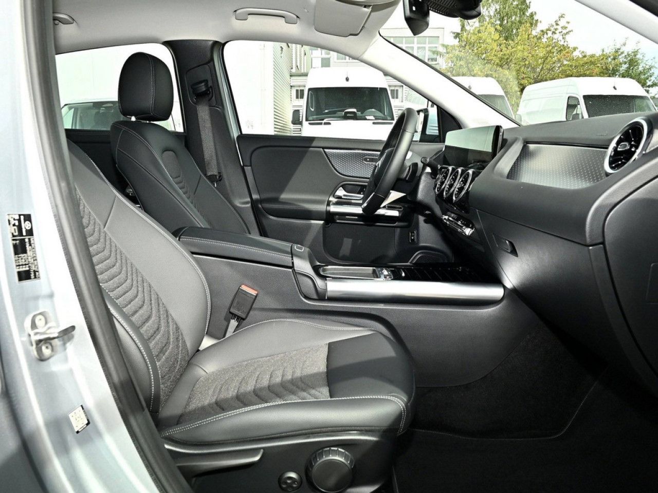 Mercedes-Benz GLA – Bild 2