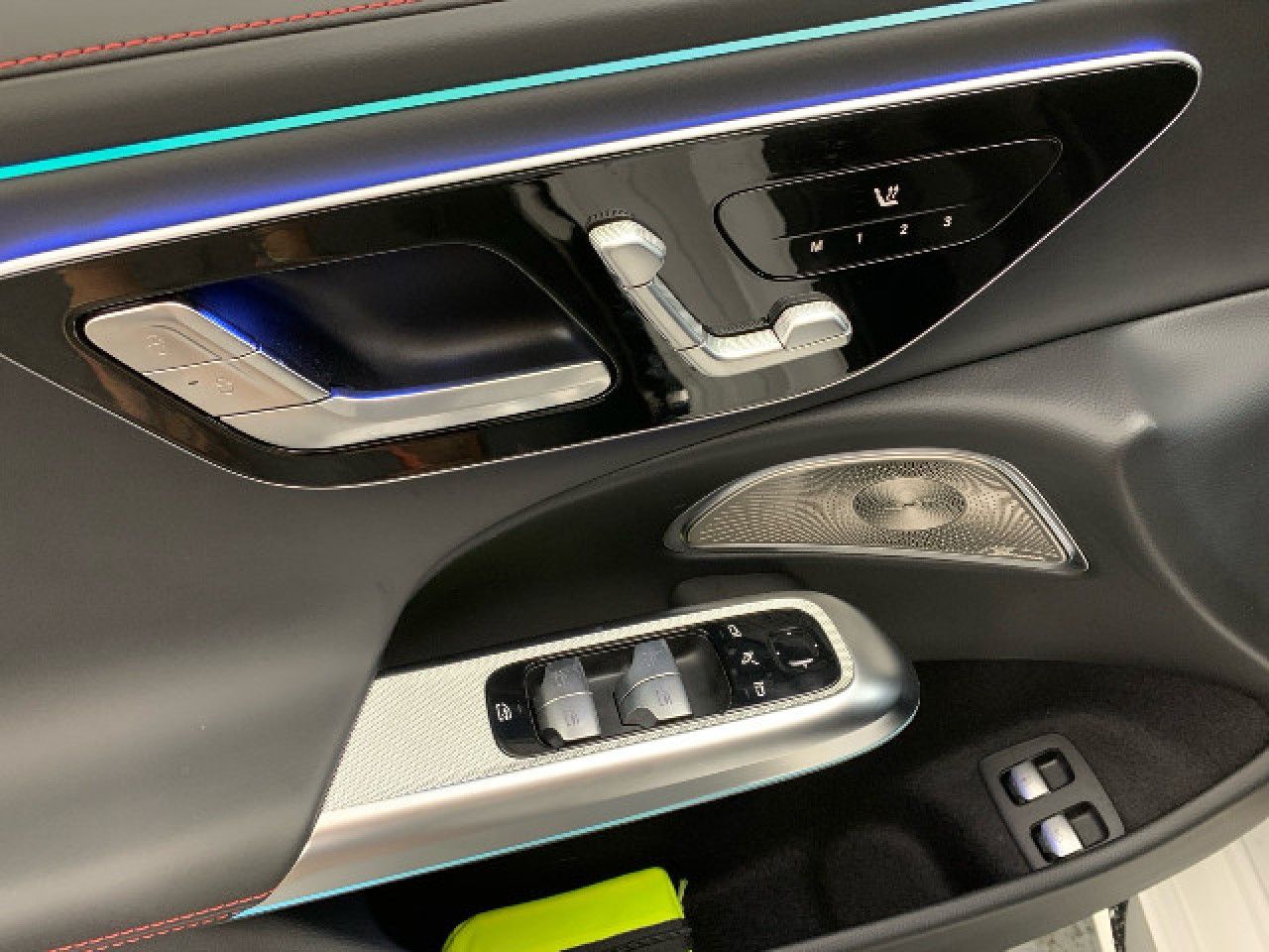 Mercedes-Benz E-Klasse – Bild 15