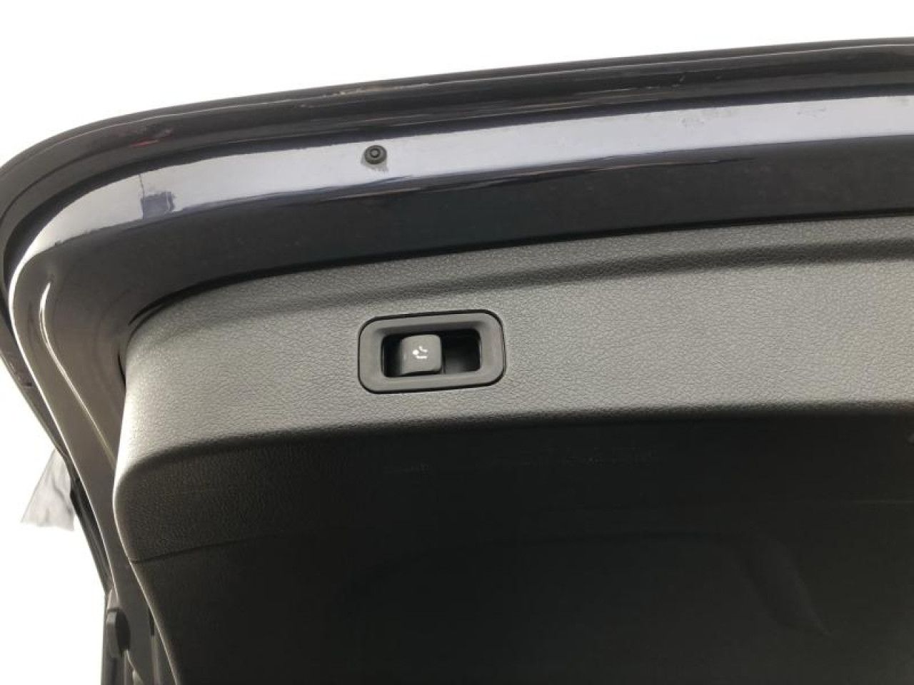 Photo du v&eacute;hicule 16 / 18