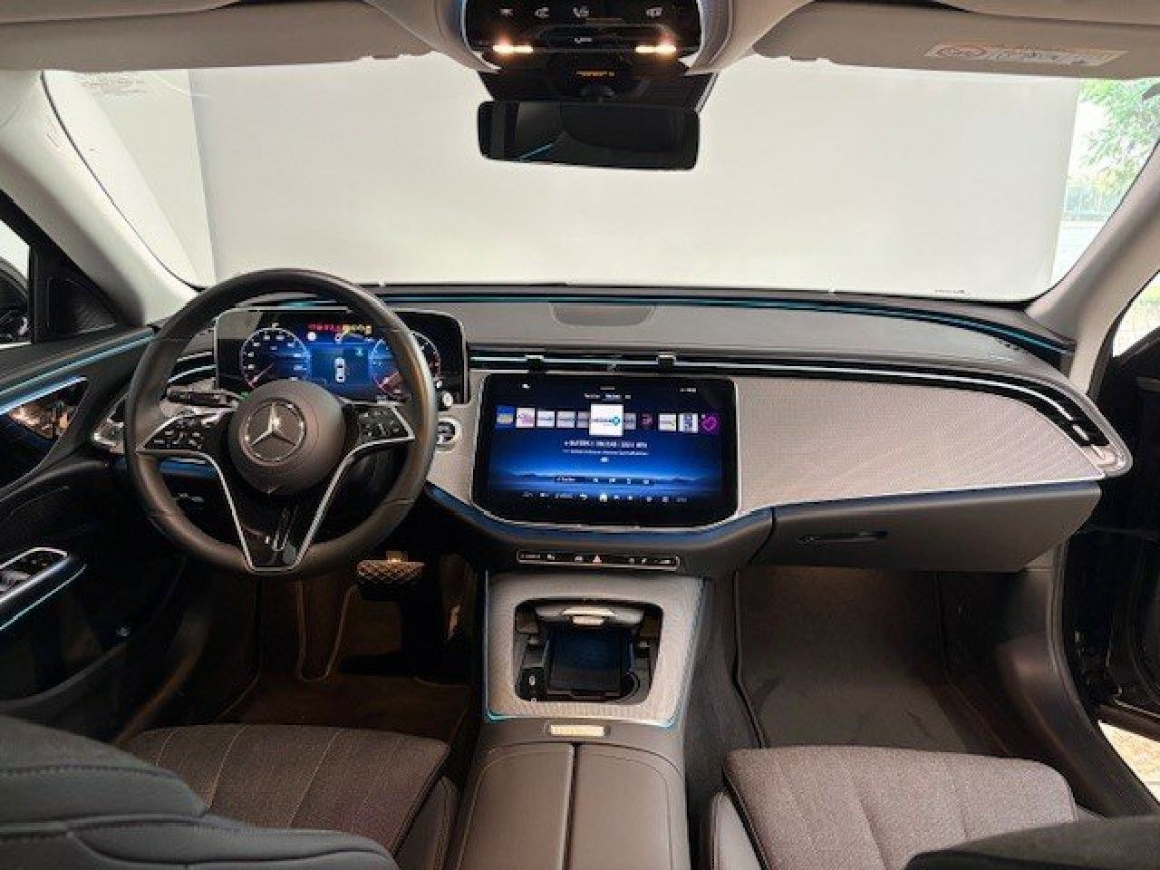 Mercedes-Benz E-Klasse – Bild 11
