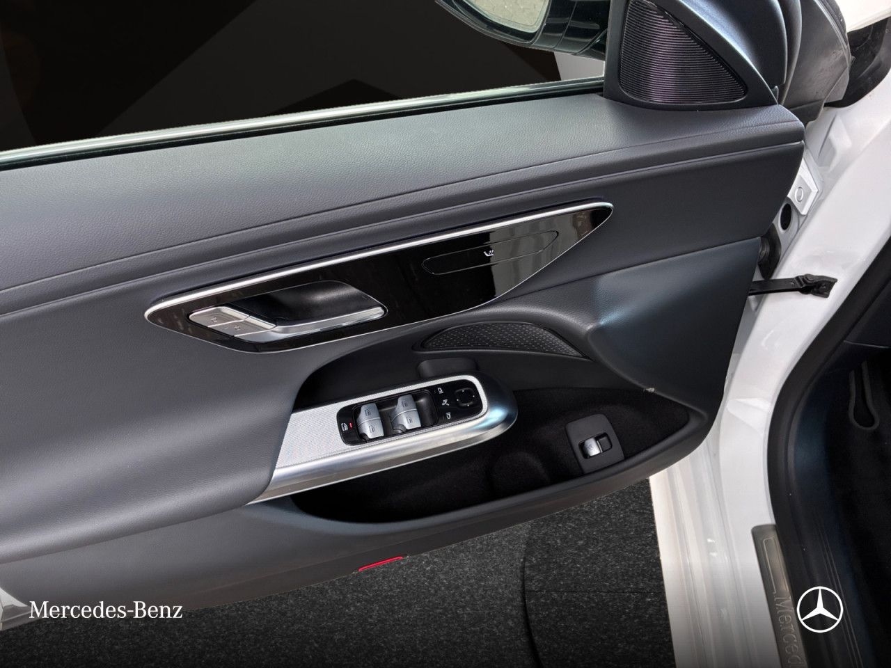 Mercedes-Benz E-Klasse – Bild 14
