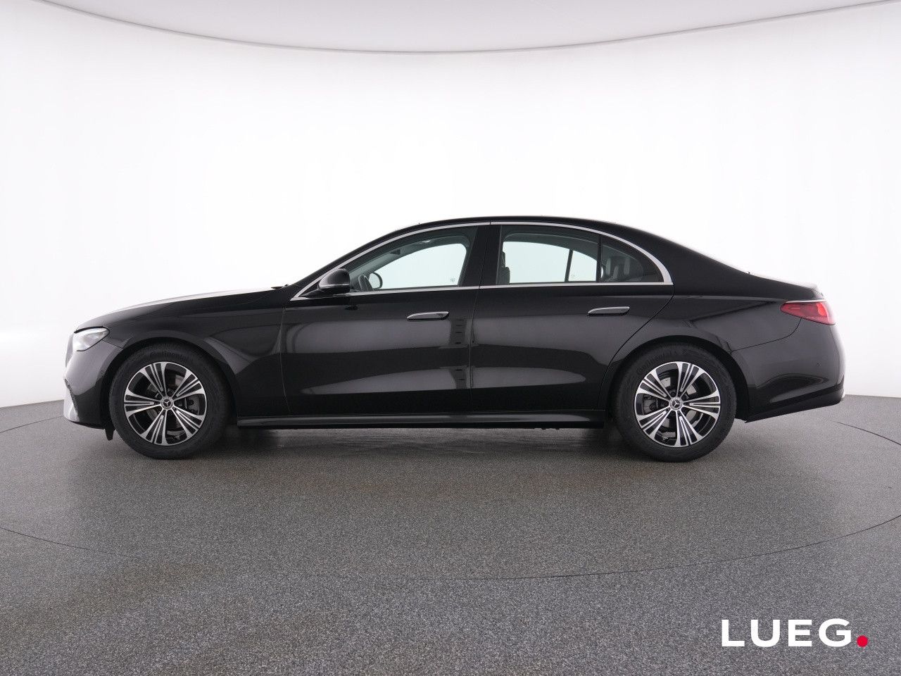 Mercedes-Benz E-Klasse – Bild 10