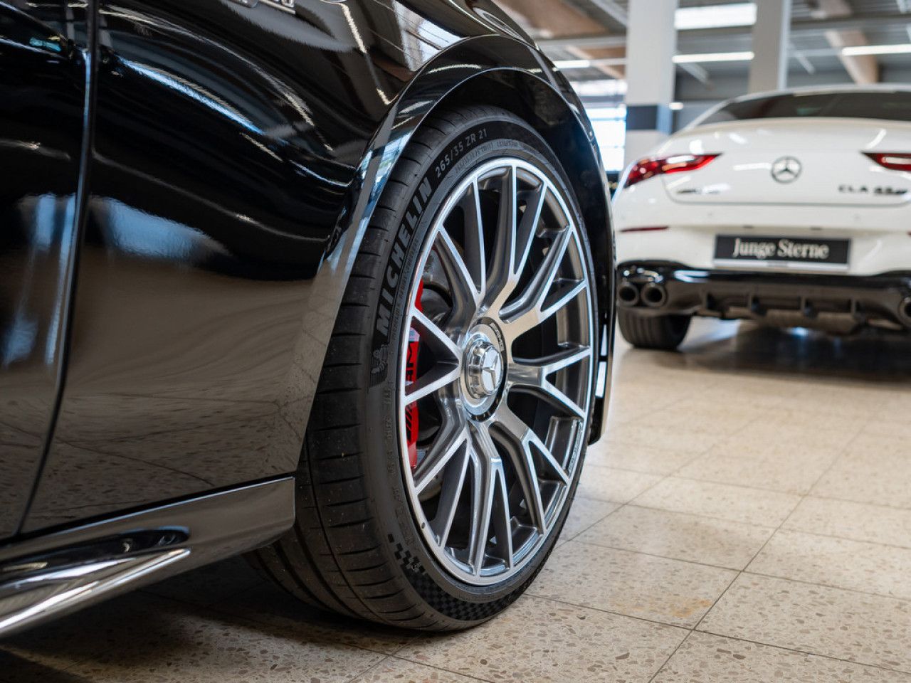 Mercedes-Benz E-Klasse – Bild 8