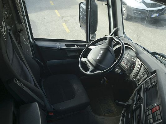 Vehicle image 7 / 7