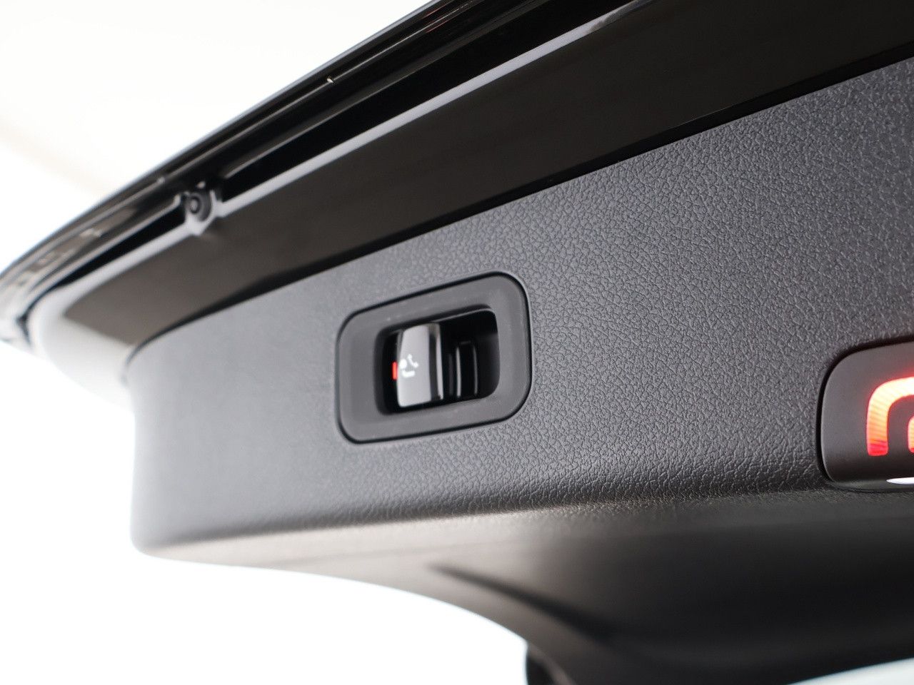 Mercedes-Benz E-Klasse – Bild 22