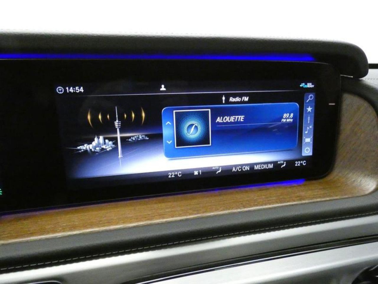 Photo du véhicule 17 / 18