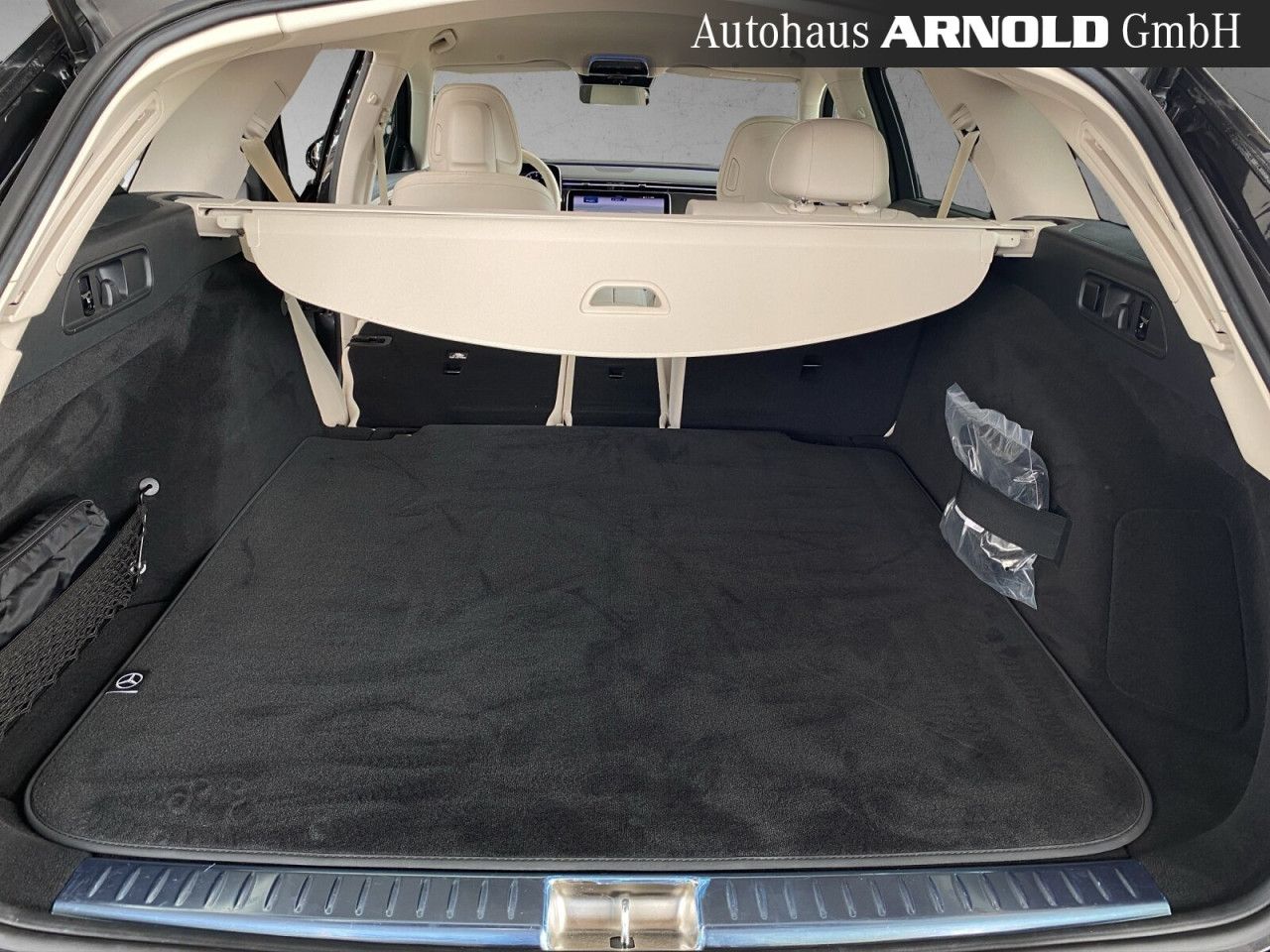 Mercedes-Benz E-Klasse – Bild 11