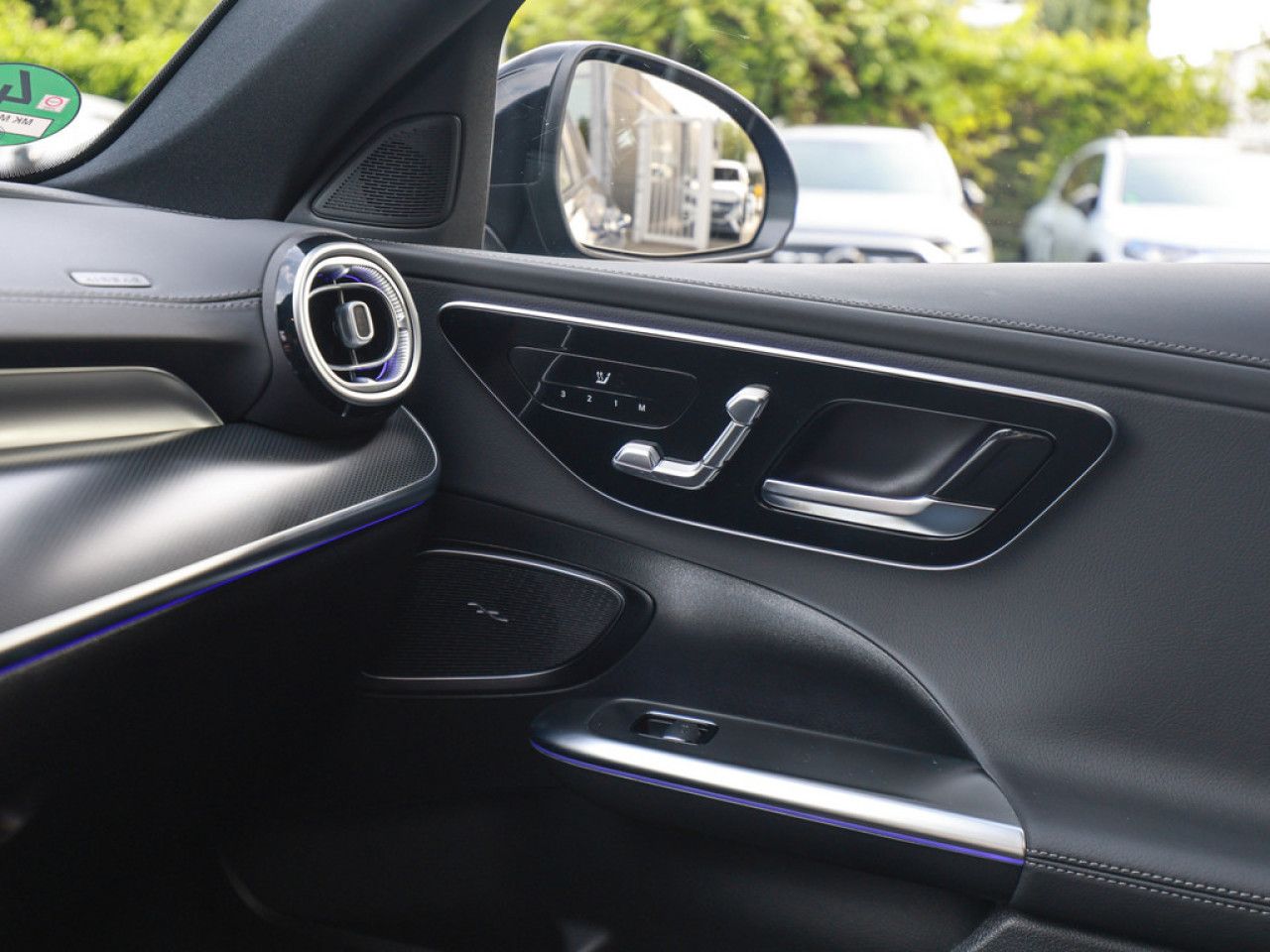 Mercedes-Benz C-Klasse – Bild 14
