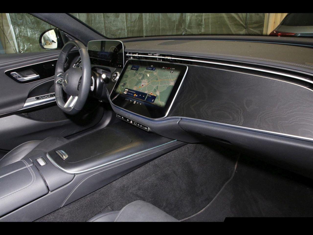 Mercedes-Benz E-Klasse – Bild 7