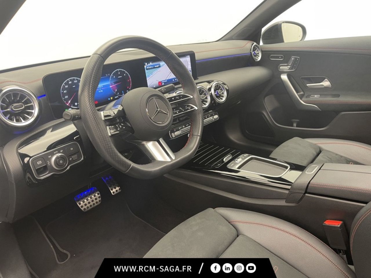 Photo du véhicule 17 / 18