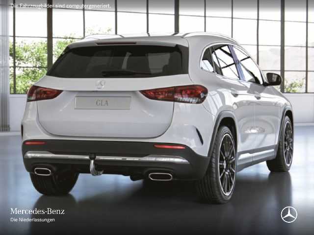 Mercedes-Benz GLA 220