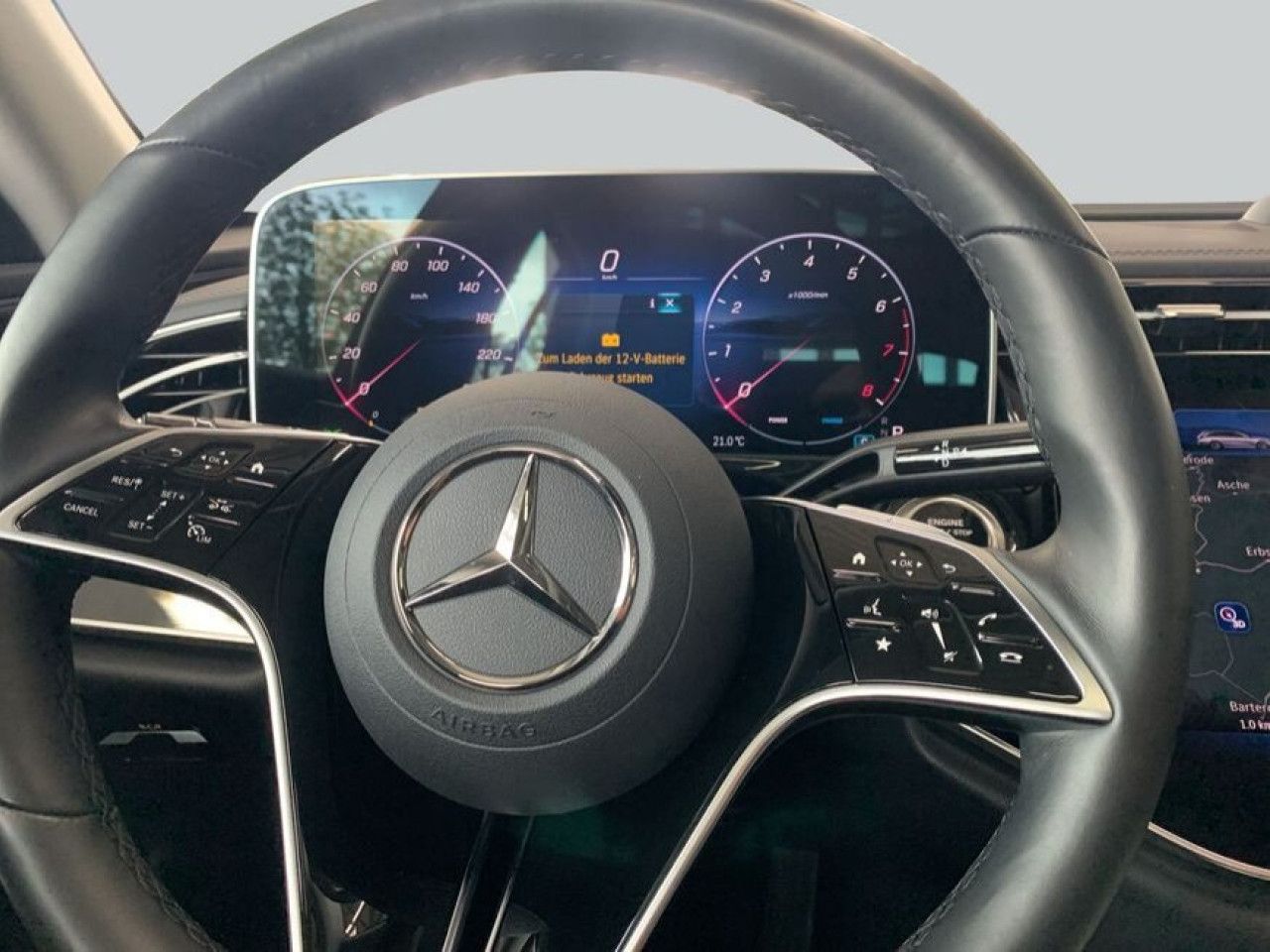 Mercedes-Benz E-Klasse – Bild 17