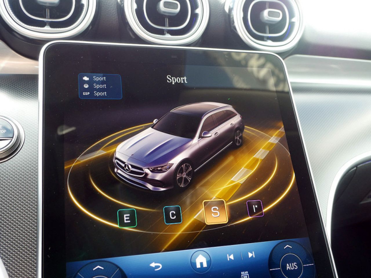 Mercedes-Benz C-Klasse – Bild 18