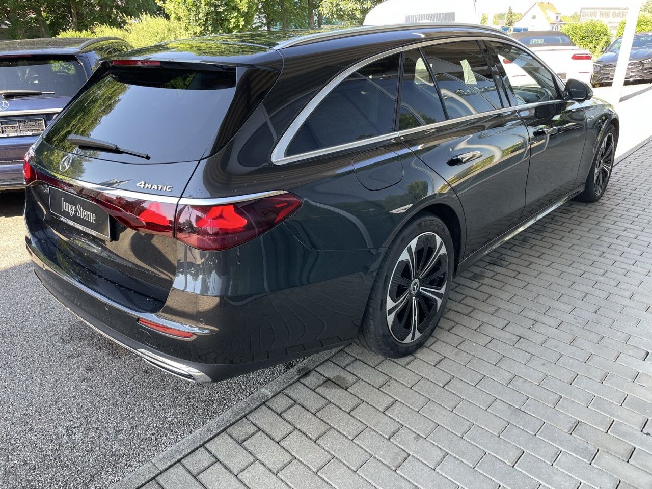 Mercedes-Benz E-Klasse – Bild 28
