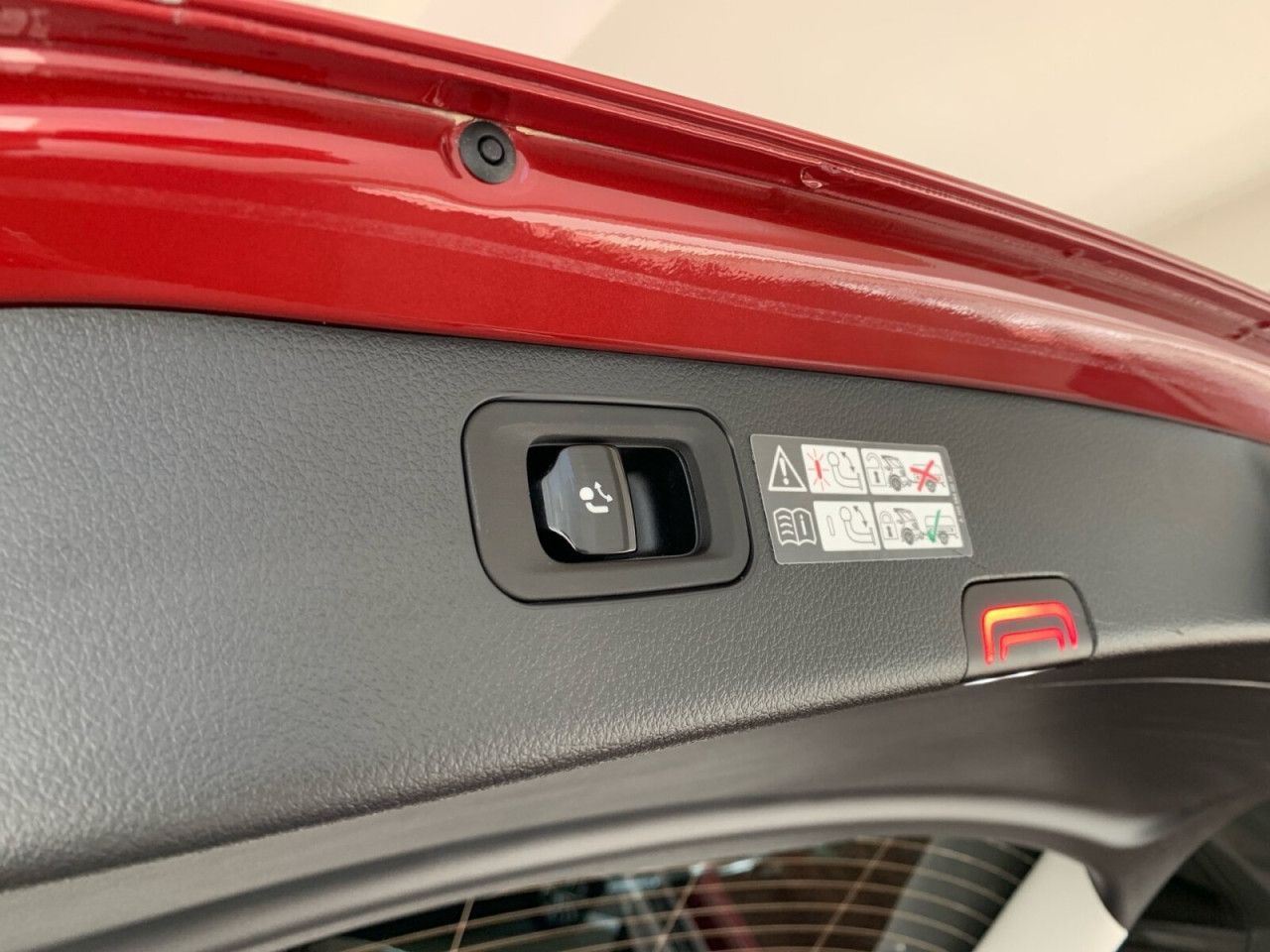 Mercedes-Benz C-Klasse – Bild 13