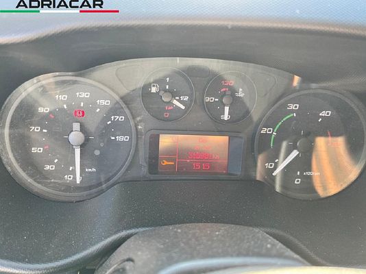 Immagine del veicolo 9 / 10