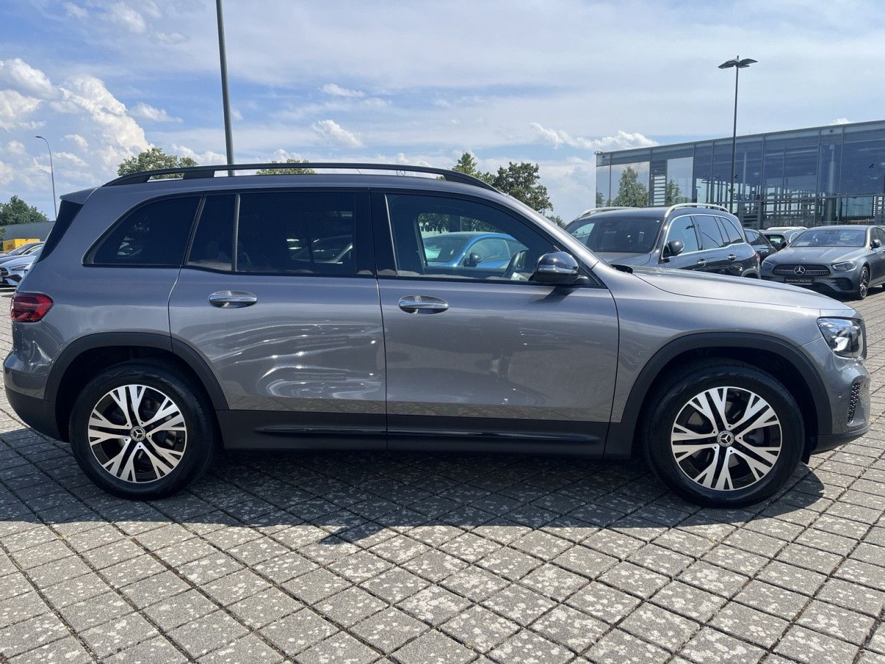 Fahrzeugbild 4 / 29