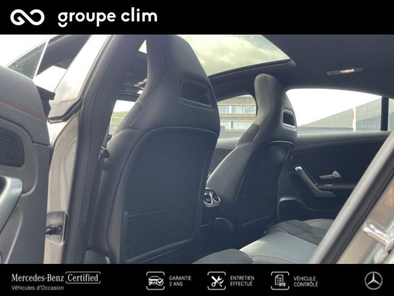 Photo du v&eacute;hicule 14 / 18