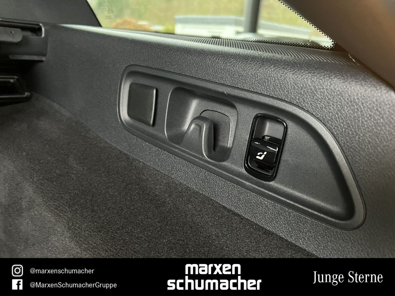 Fahrzeugbild 14 / 15