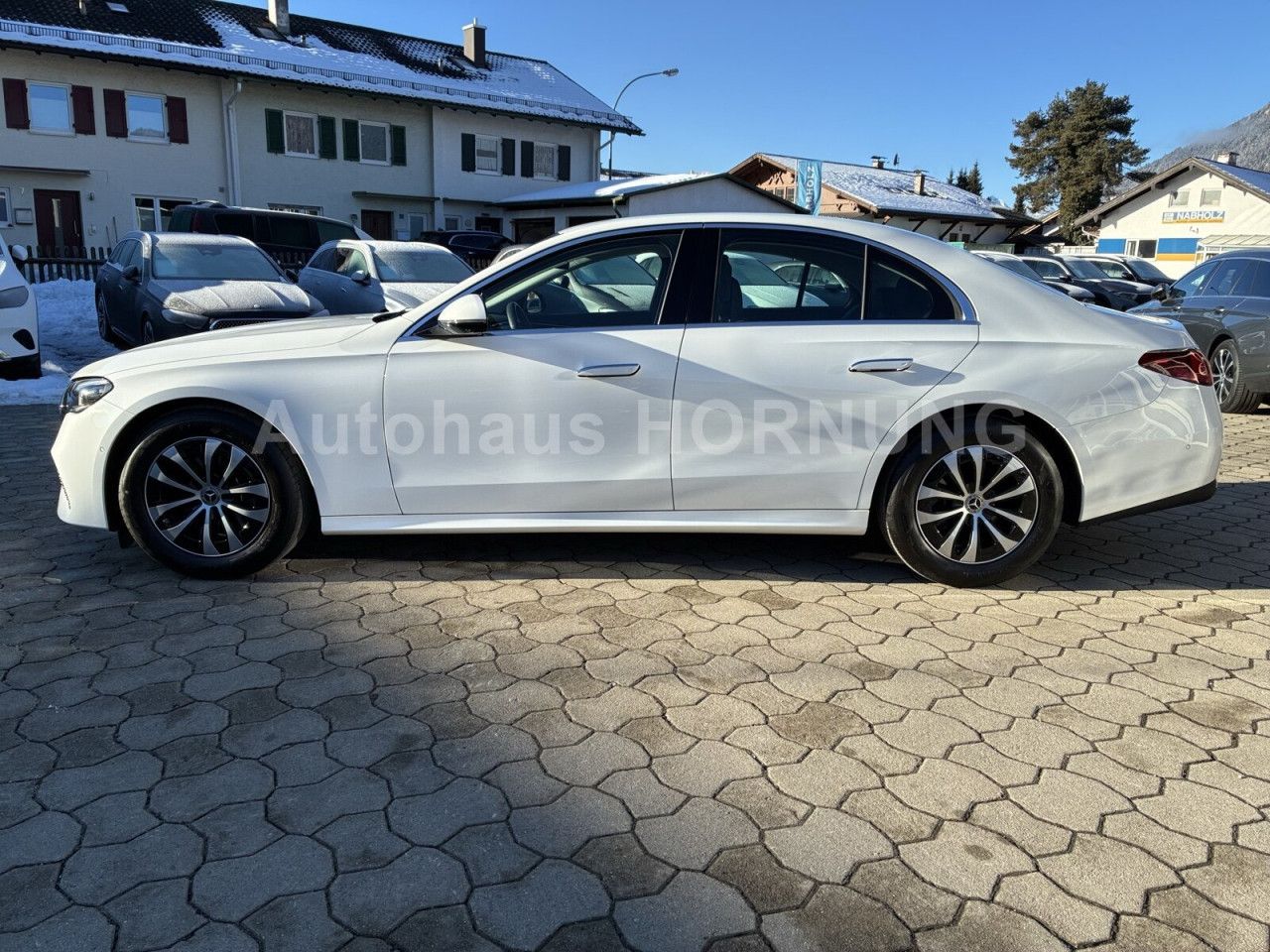 Mercedes-Benz E-Klasse – Bild 7