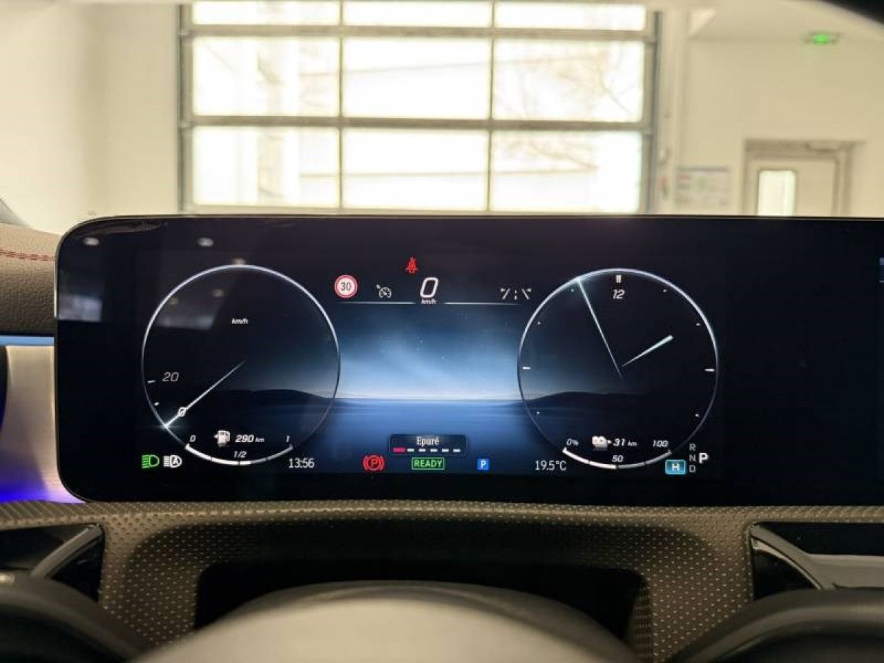 Photo du v&eacute;hicule 12 / 18