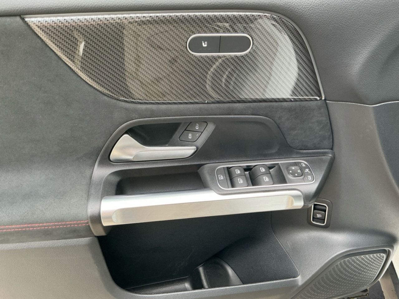 Mercedes-Benz GLB – Bild 9