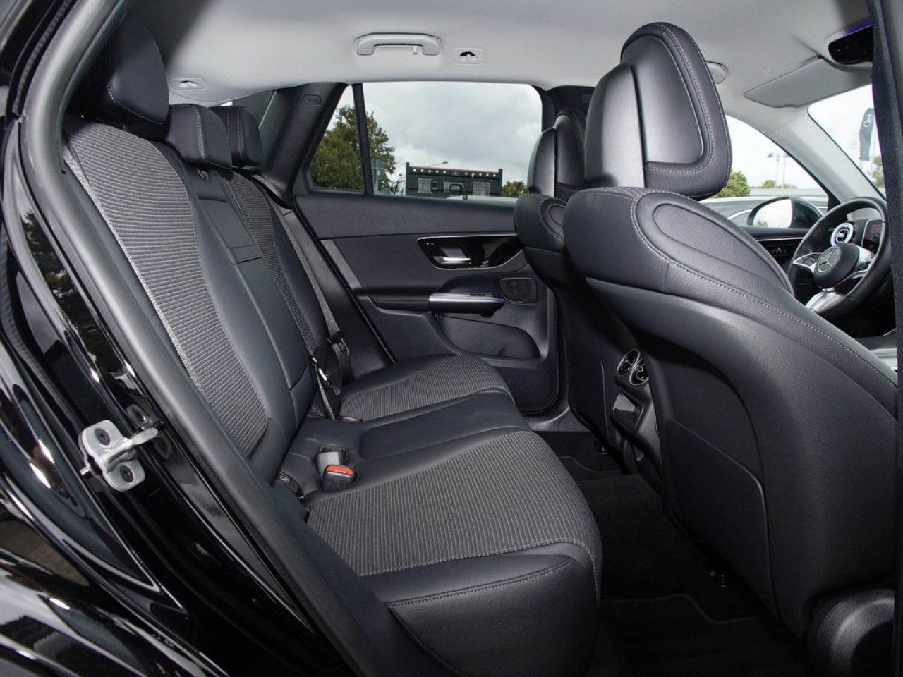 Mercedes-Benz GLC – Bild 7