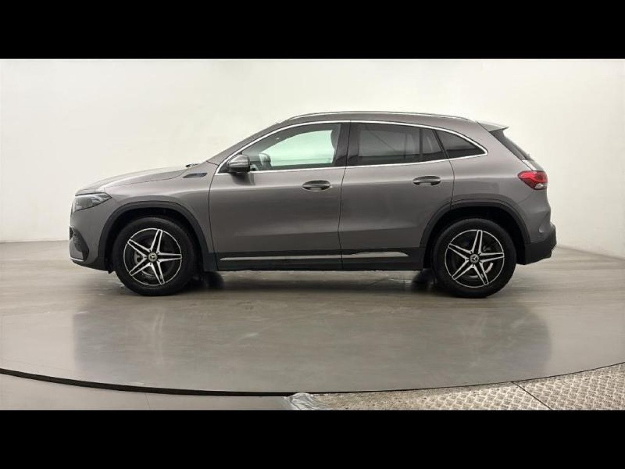 Photo du v&eacute;hicule 8 / 18