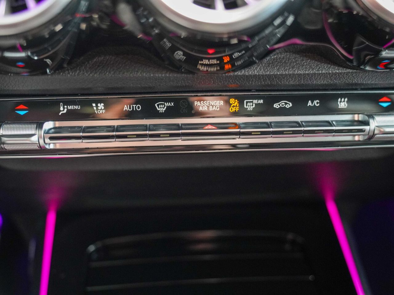 Fahrzeugbild 24 / 30