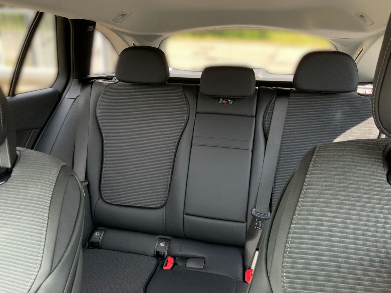Mercedes-Benz C-Klasse – Bild 14