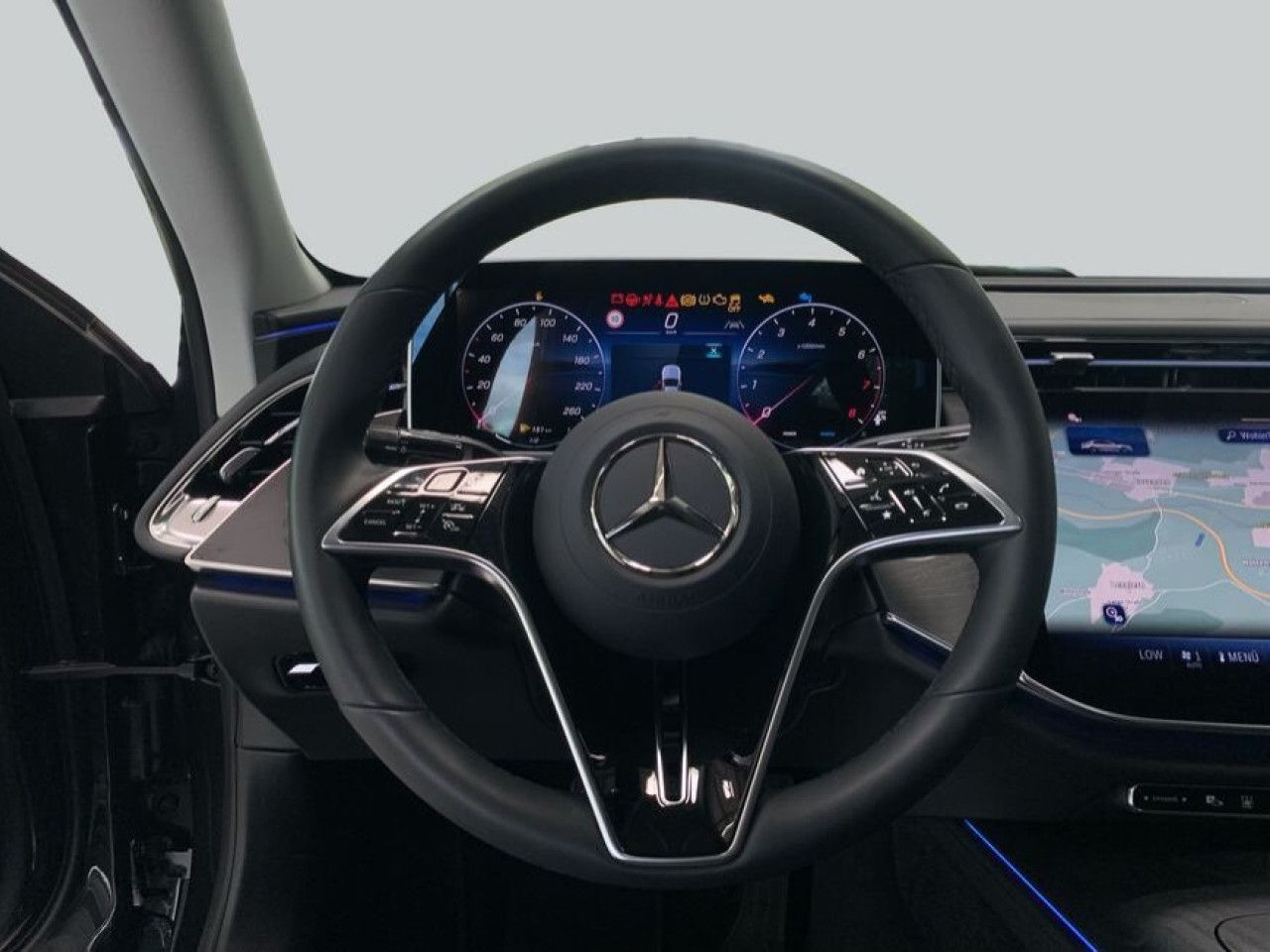 Mercedes-Benz E-Klasse – Bild 16