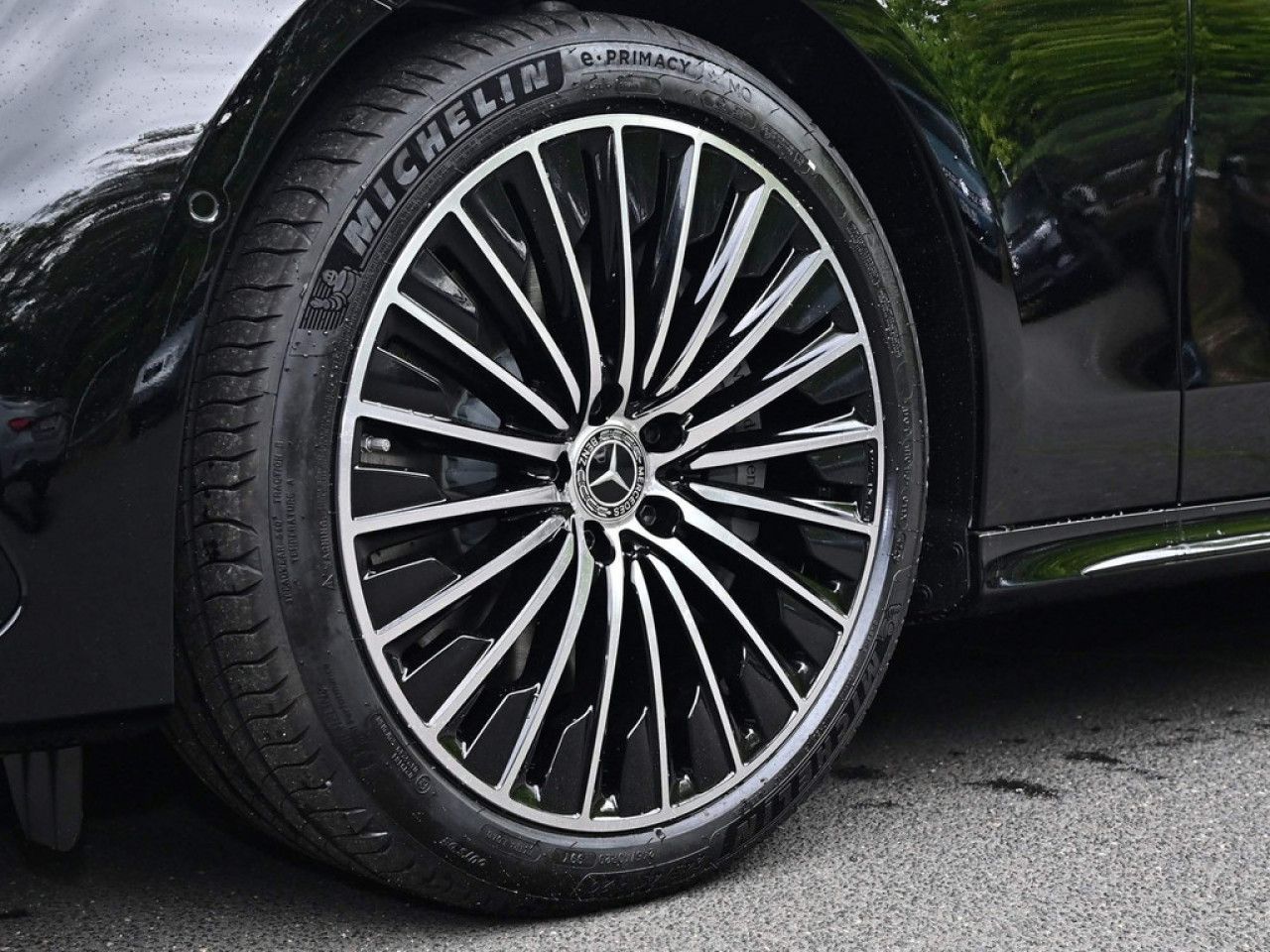 Mercedes-Benz E-Klasse – Bild 7