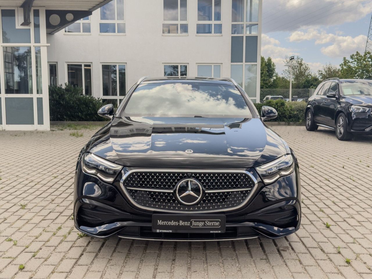 Mercedes-Benz E-Klasse – Bild 2