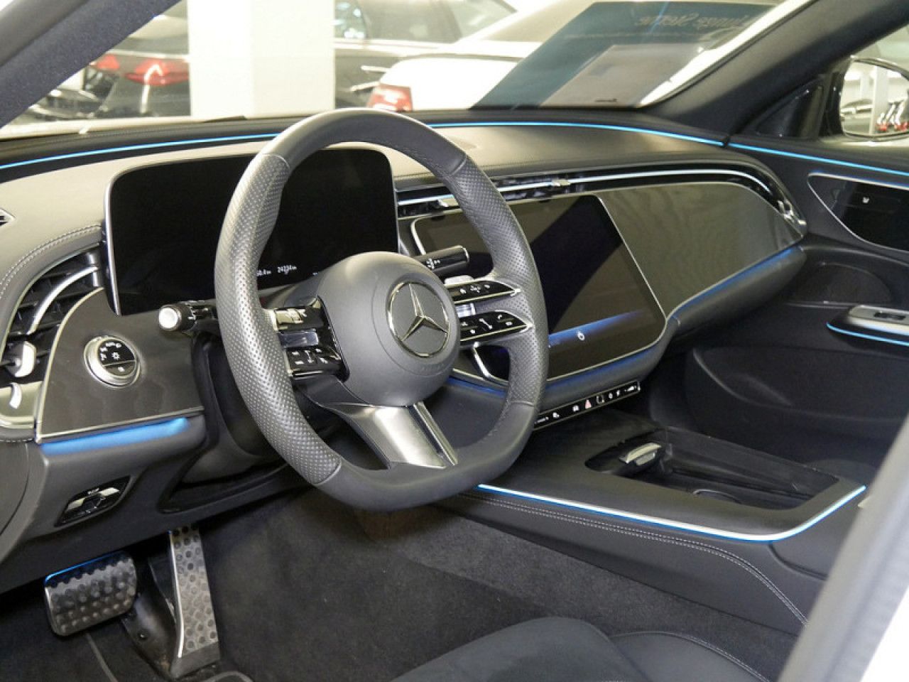 Mercedes-Benz E-Klasse – Bild 11