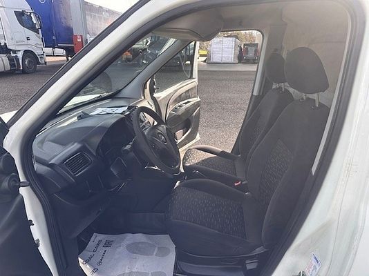 Vehicle image 19 / 19