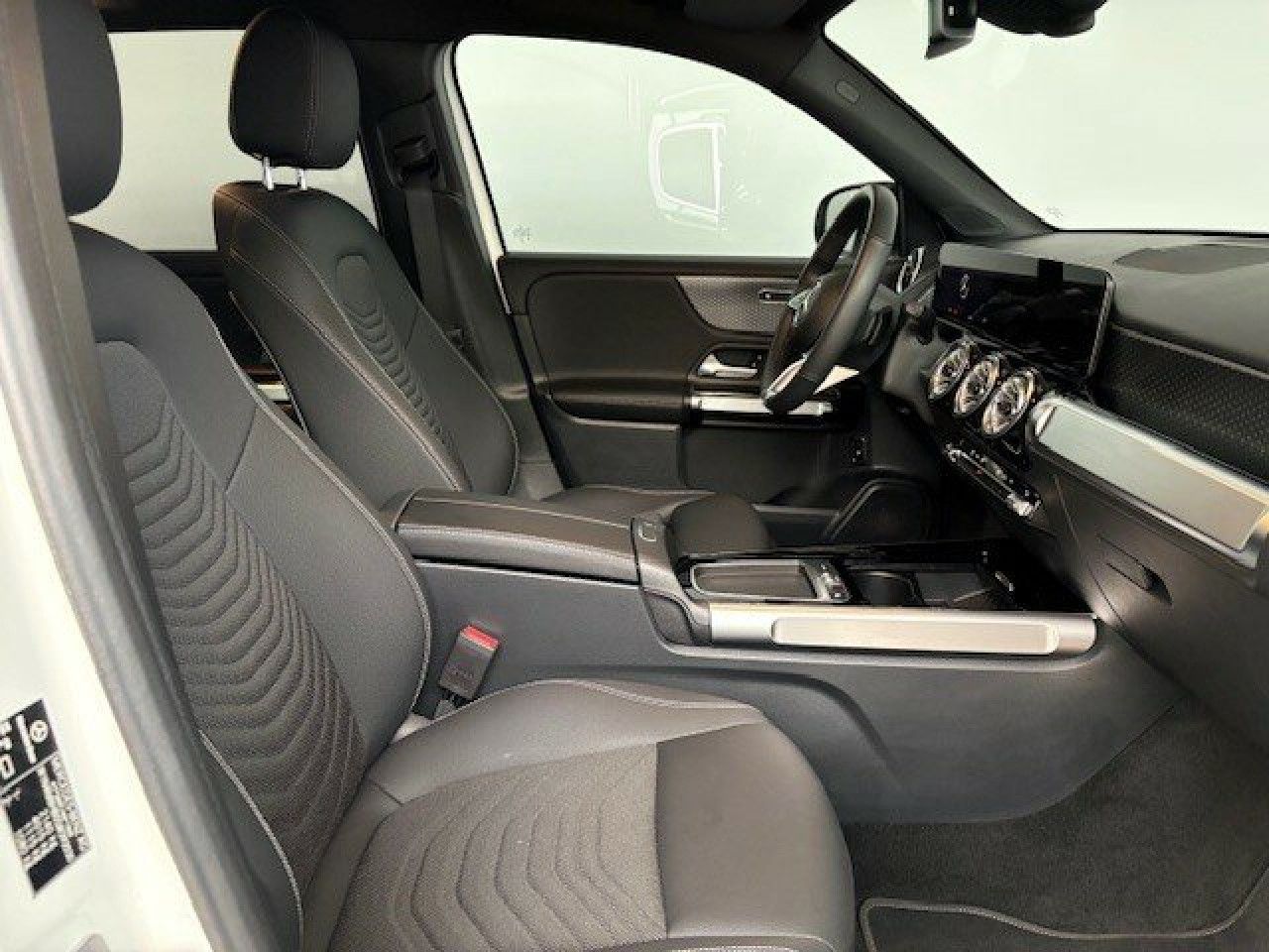 Mercedes-Benz GLB – Bild 21