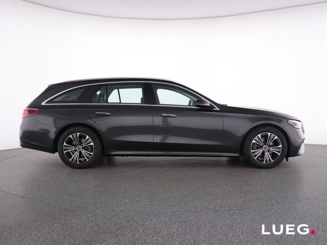 Mercedes-Benz E-Klasse – Bild 11