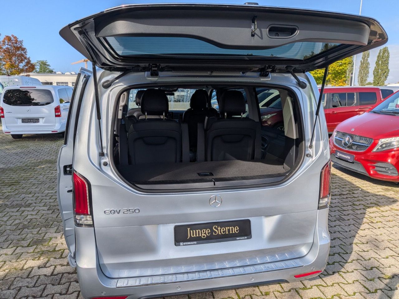 Mercedes-Benz EQV – Bild 7